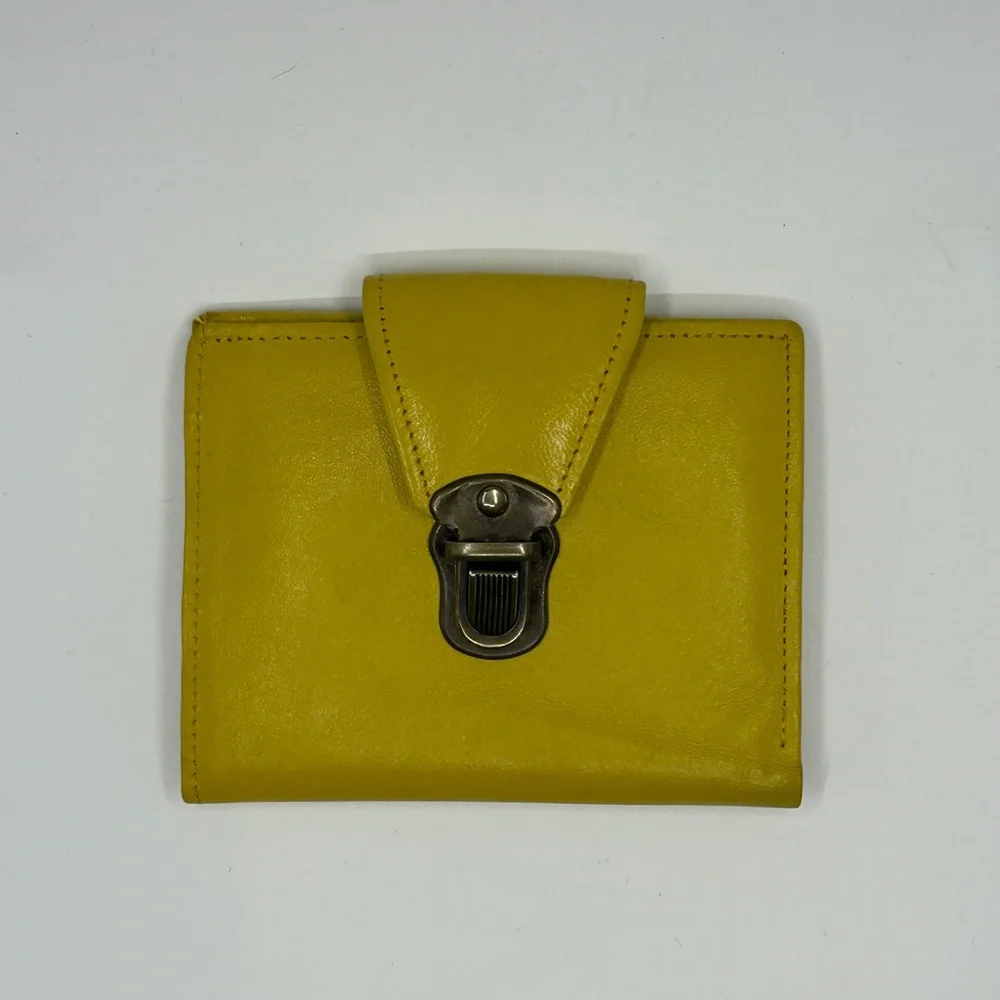 Basha Mustard Yellow Leather Wallet with Silver Lock - Picture 1 of 6